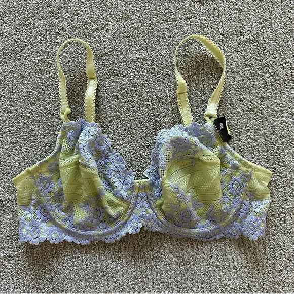 Wacoal Women’s Embrace Lace Underwire Bra Size 34C - Picture 1 of 4